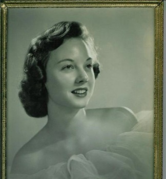 This image has an empty alt attribute; its file name is 2010.01.29-Marion-Sue-Porter-Wannamaker.jpg